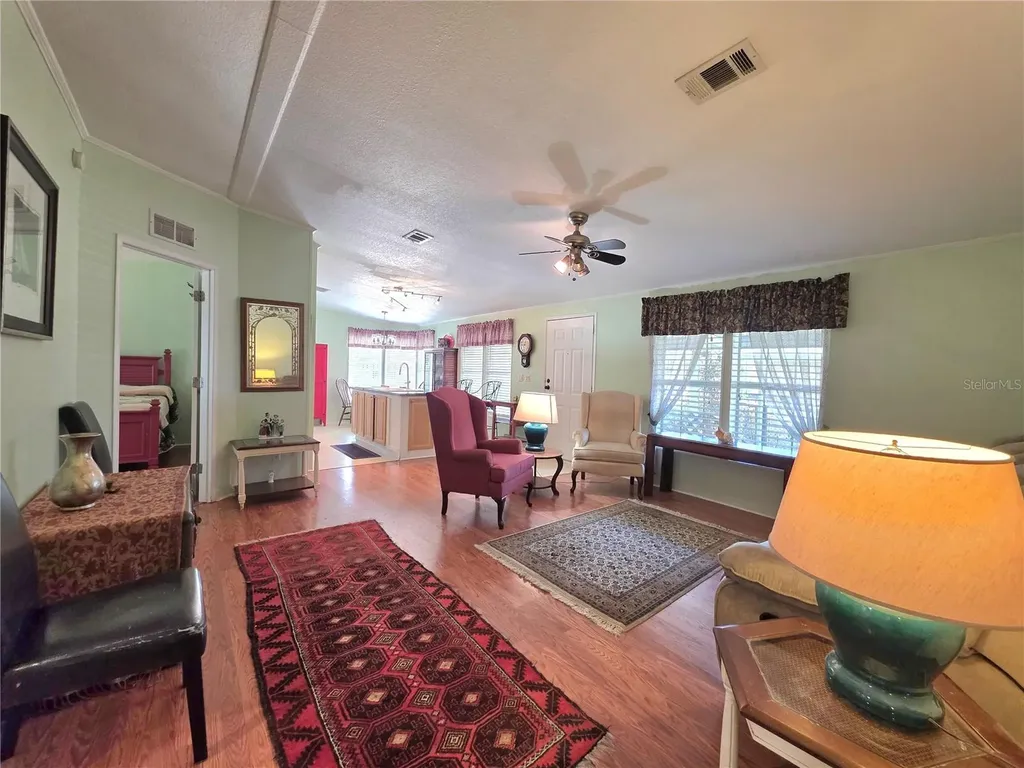 37251 Lois Avenue Zephyrhills FL 33542