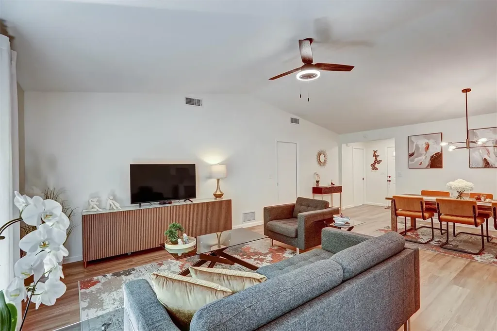 3925 Oakhurst Boulevard Sarasota FL 34233