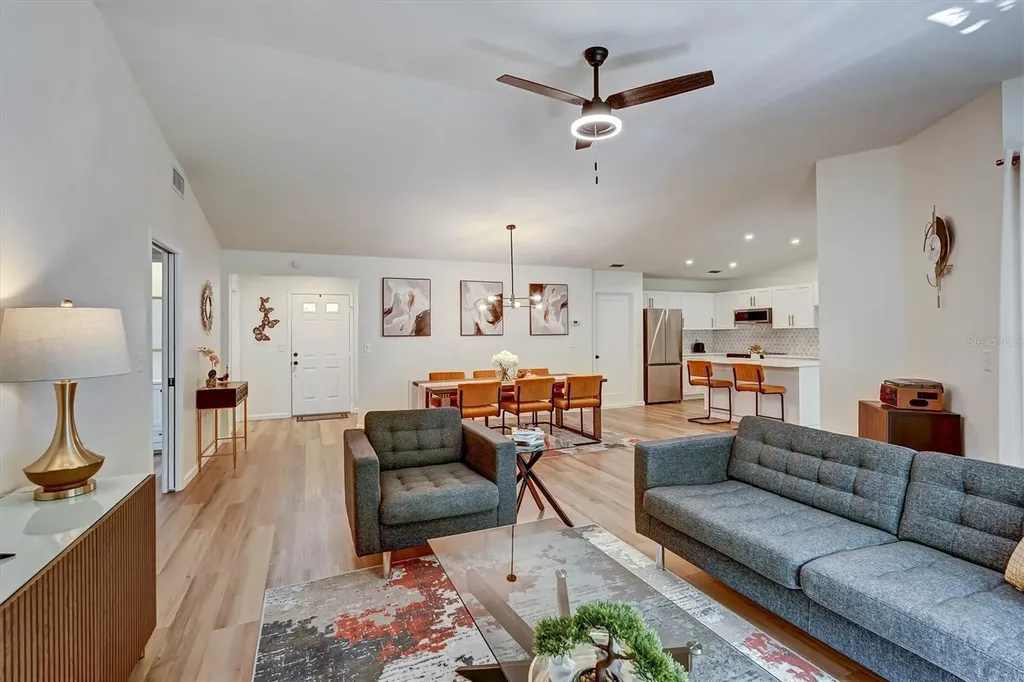 3925 Oakhurst Boulevard Sarasota FL 34233