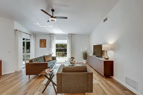 3925 Oakhurst Boulevard Sarasota FL 34233