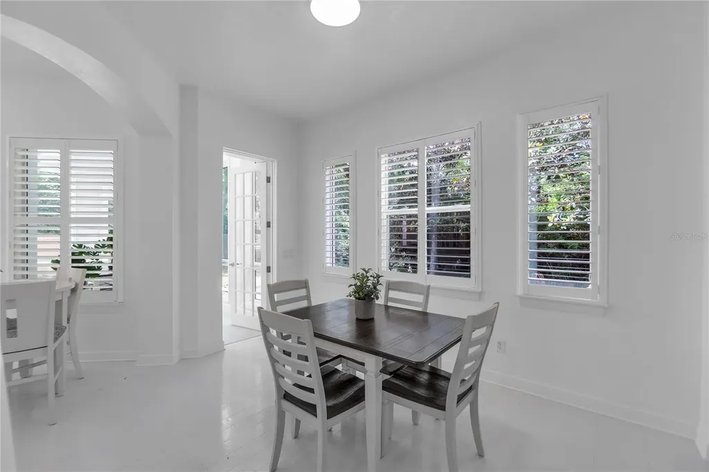 5405 46th Court W Bradenton FL 34210