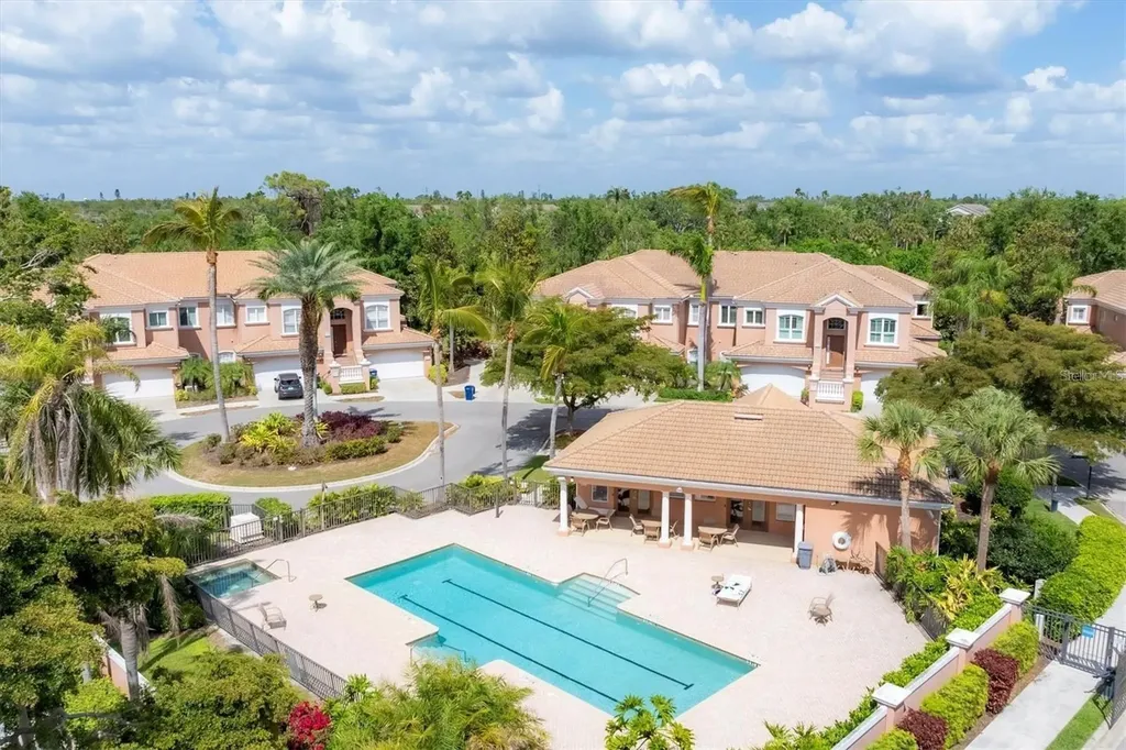 5405 46th Court W Bradenton FL 34210