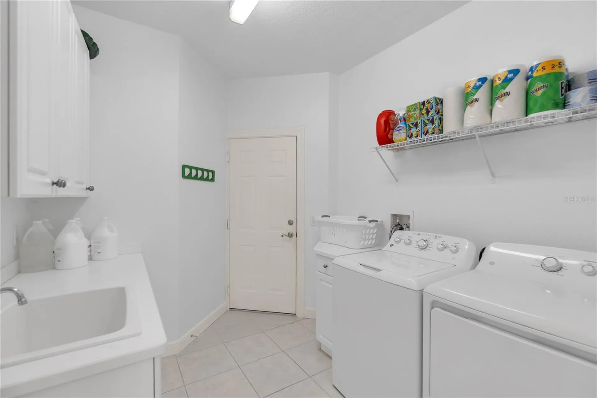 5405 46th Court W Bradenton FL 34210