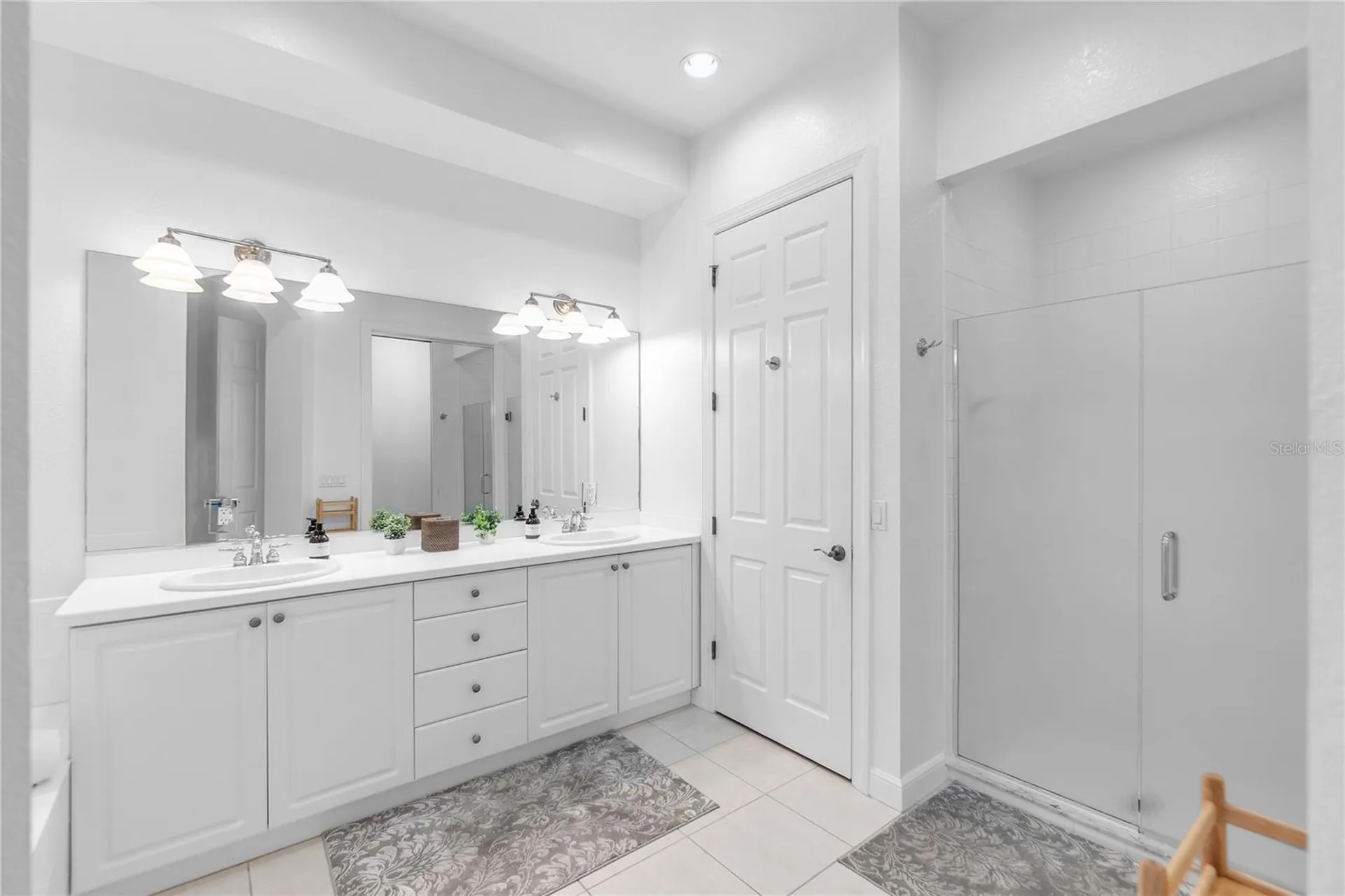 5405 46th Court W Bradenton FL 34210