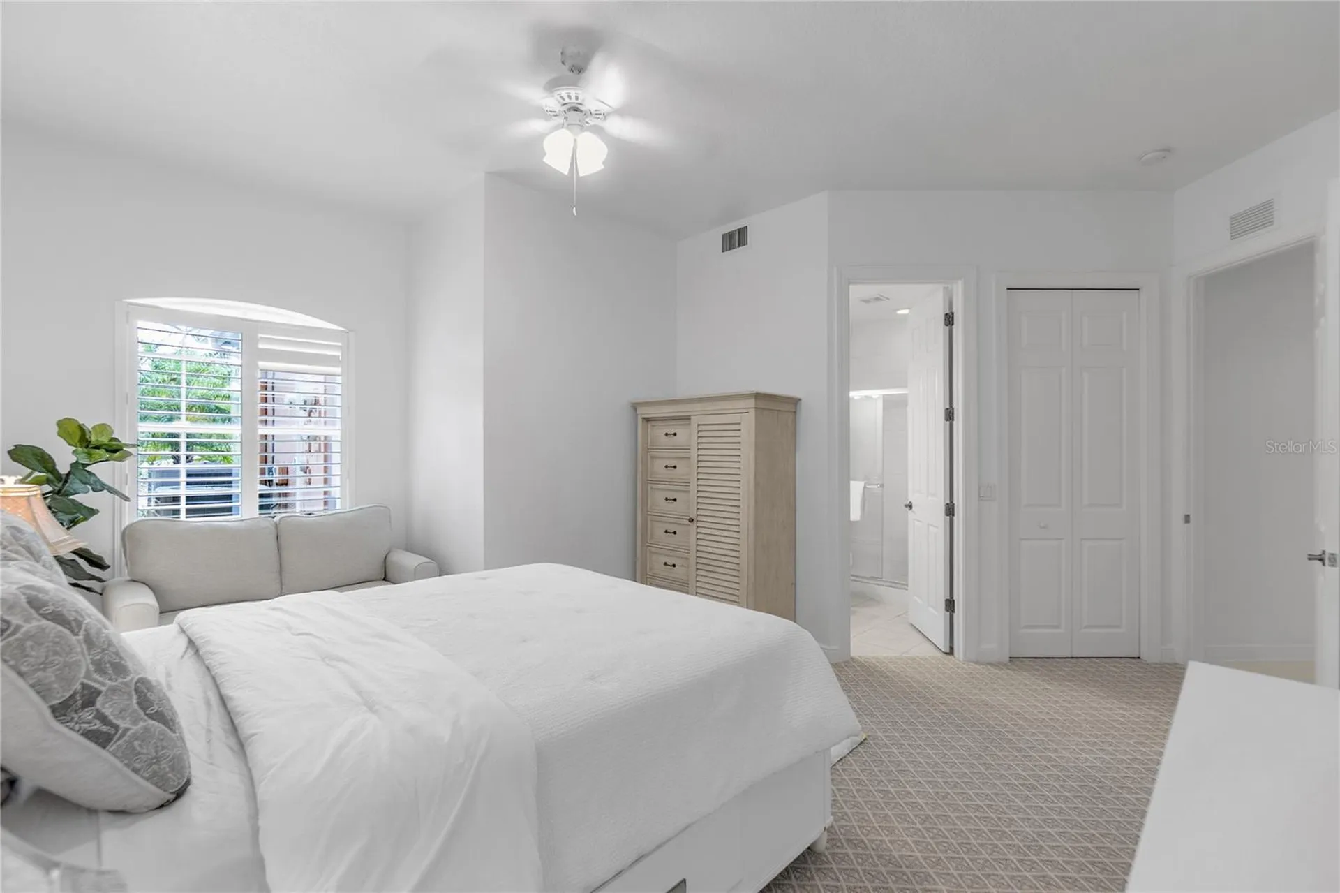 5405 46th Court W Bradenton FL 34210
