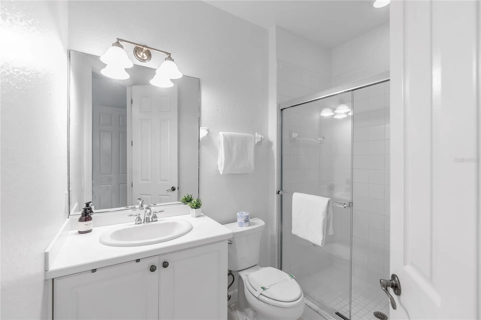 5405 46th Court W Bradenton FL 34210