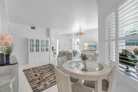 5405 46th Court W Bradenton FL 34210