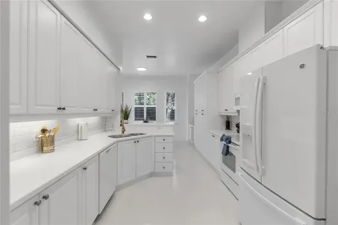 5405 46th Court W Bradenton FL 34210