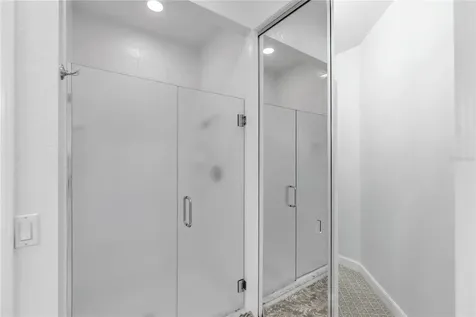 5405 46th Court W Bradenton FL 34210