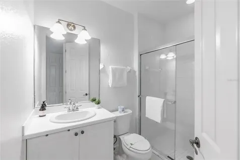 5405 46th Court W Bradenton FL 34210