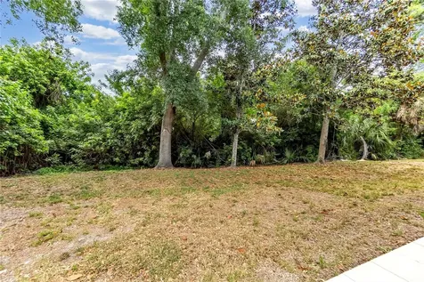 5405 46th Court W Bradenton FL 34210