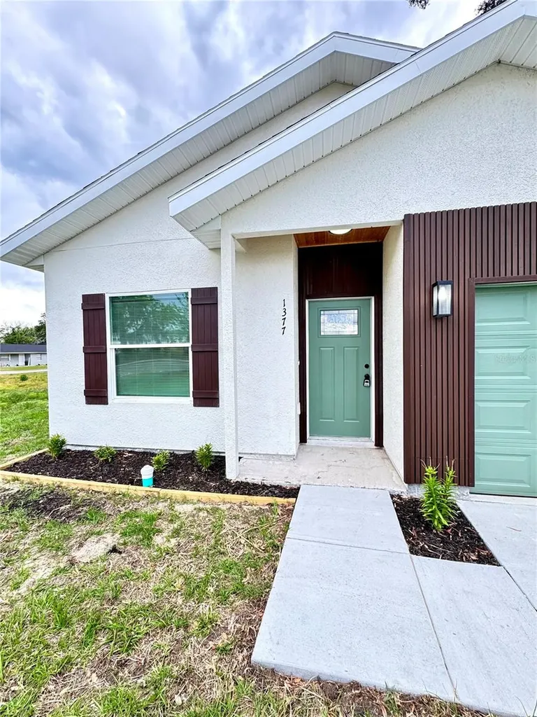 1377 NW 7th Street Ocala FL 34475