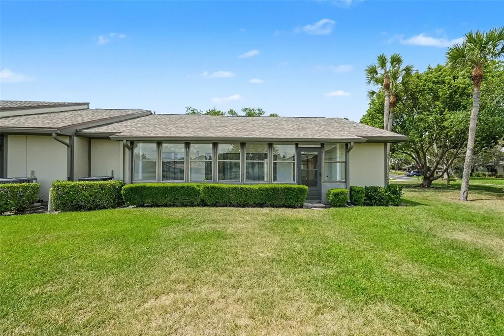 10 Lesley Lane Oldsmar FL 34677