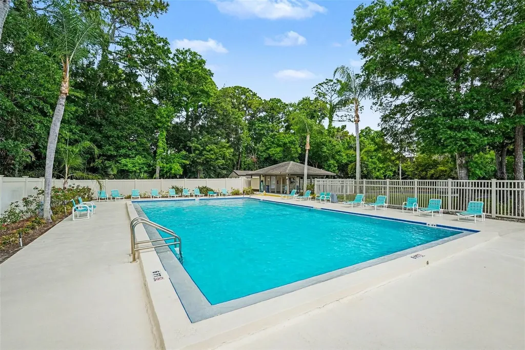 10 Lesley Lane Oldsmar FL 34677