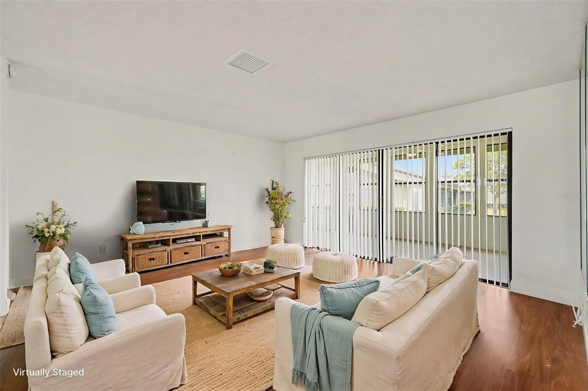 10 Lesley Lane Oldsmar FL 34677