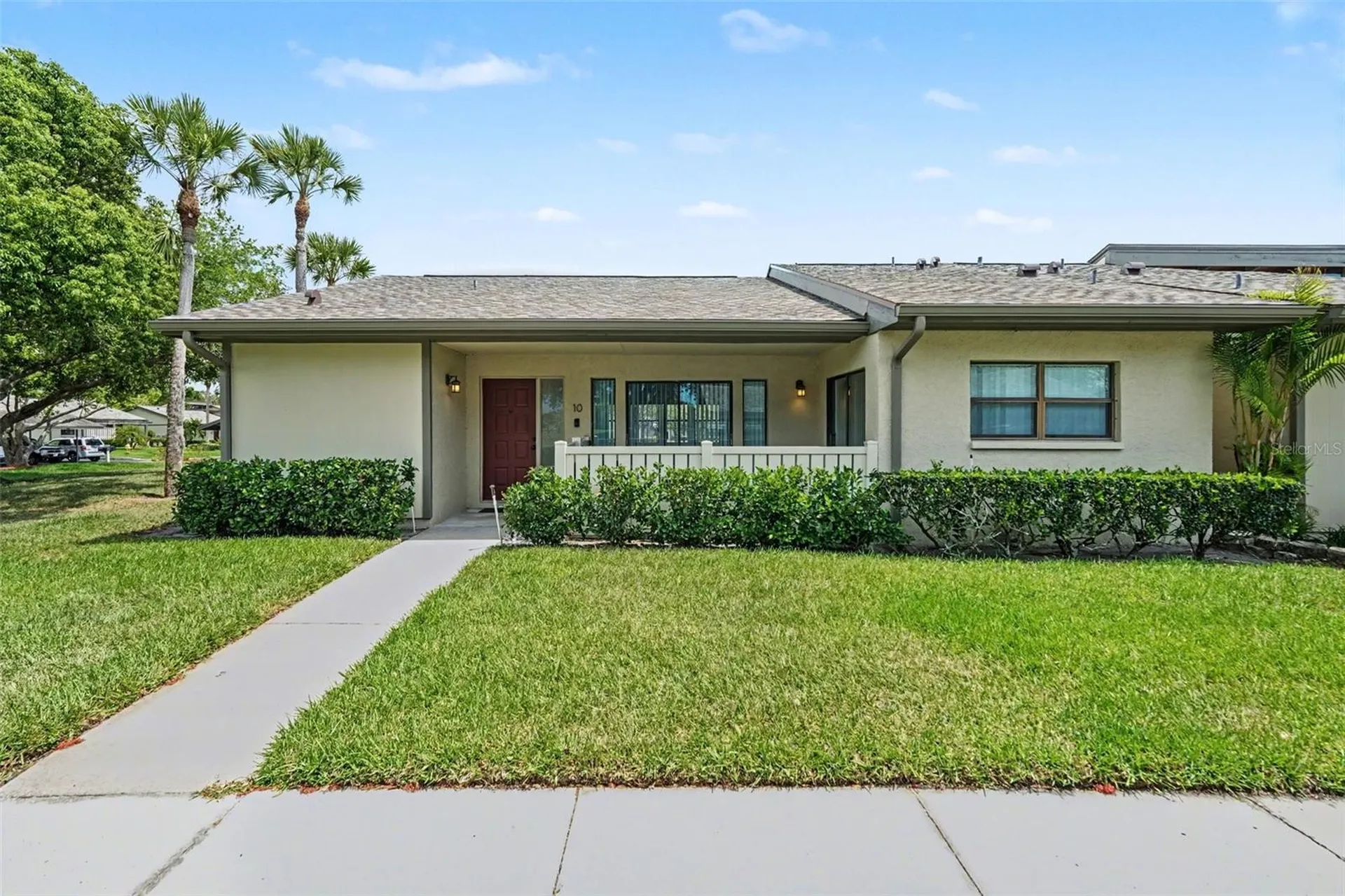 10 Lesley Lane Oldsmar FL 34677