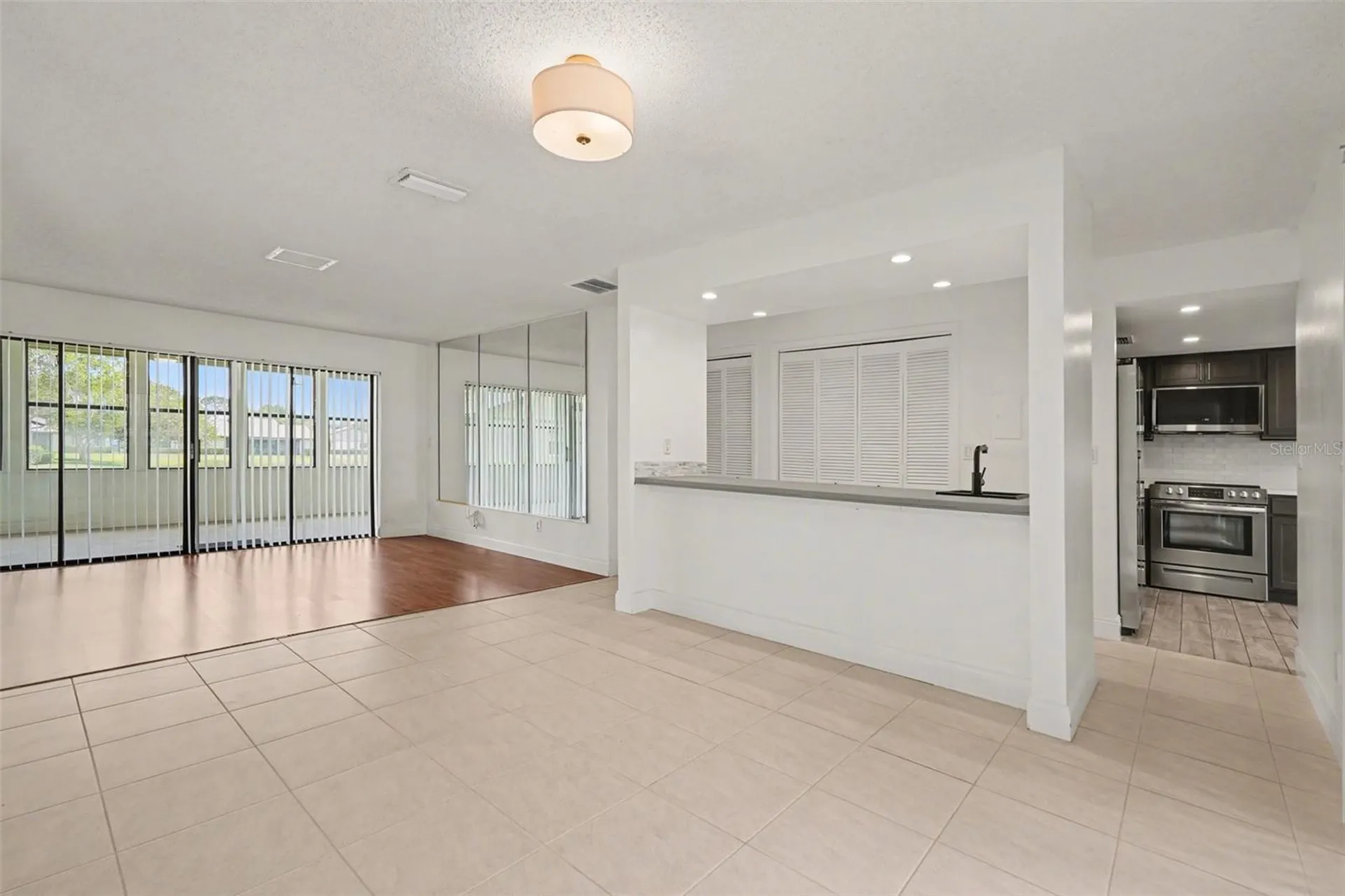 10 Lesley Lane Oldsmar FL 34677