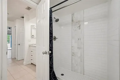 10 Lesley Lane Oldsmar FL 34677