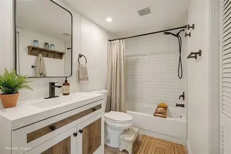 10 Lesley Lane Oldsmar FL 34677
