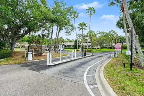 10 Lesley Lane Oldsmar FL 34677