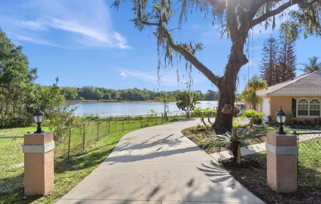 9440 County Road 561 Clermont FL 34711