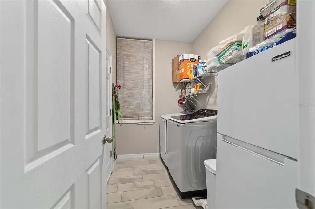 15 Malauka Circle Ocklawaha FL 32179