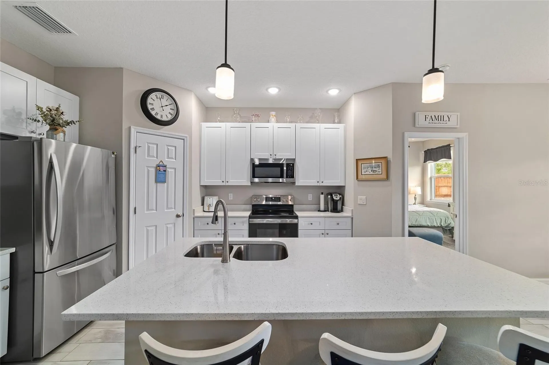 15 Malauka Circle Ocklawaha FL 32179