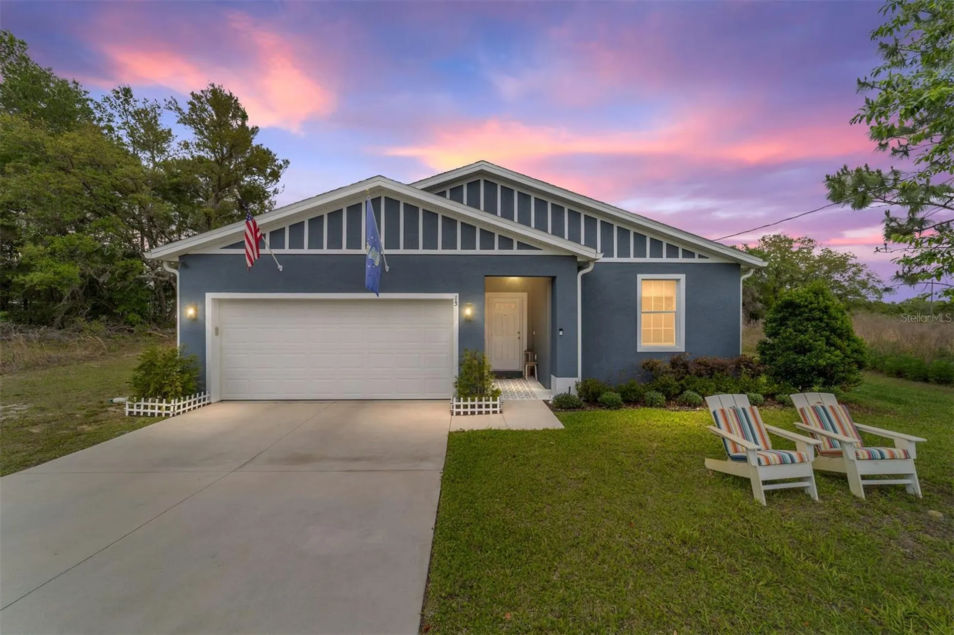 15 Malauka Circle Ocklawaha FL 32179