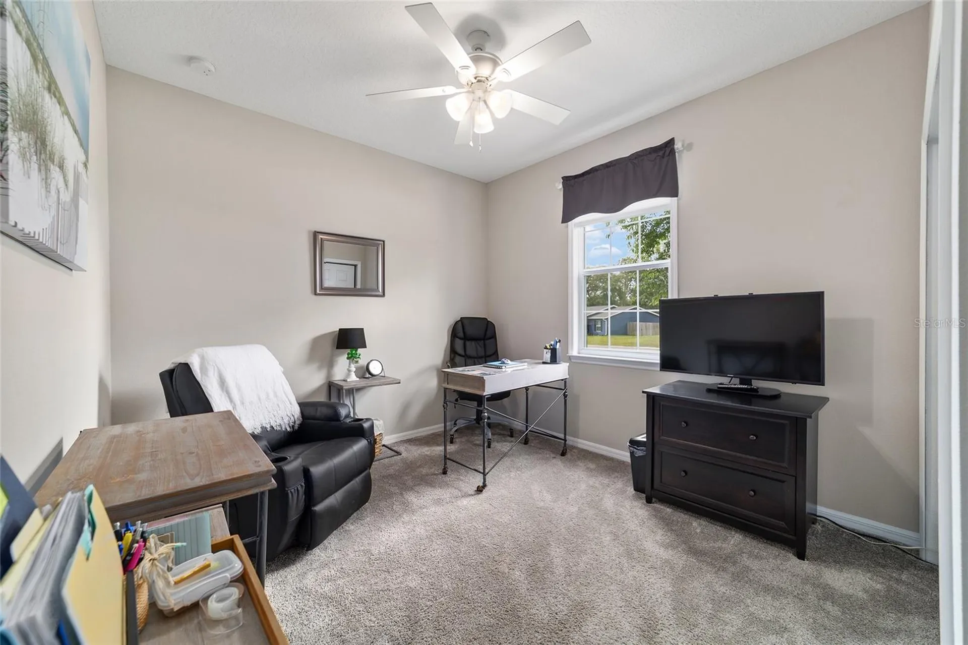 15 Malauka Circle Ocklawaha FL 32179