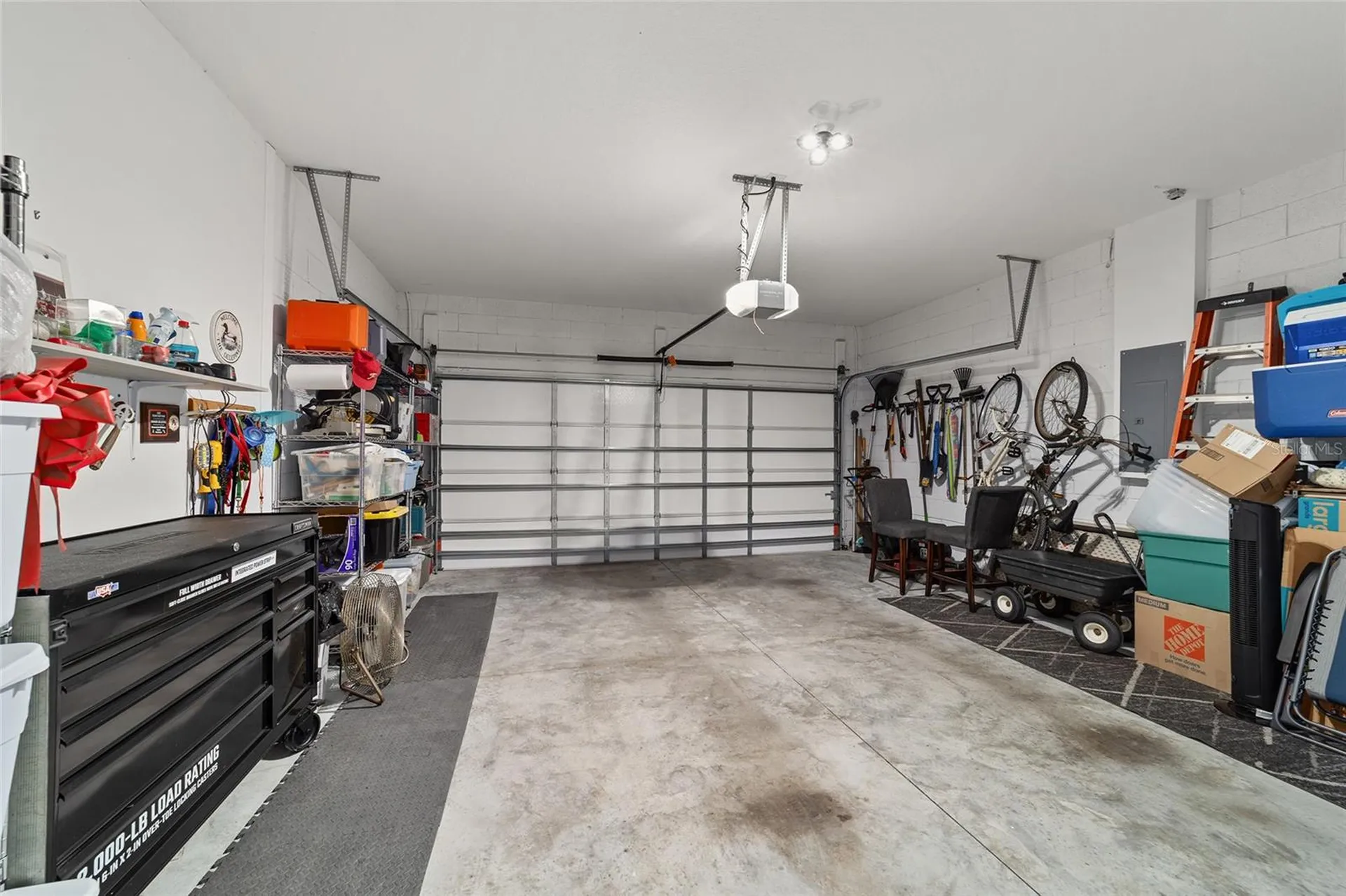 15 Malauka Circle Ocklawaha FL 32179