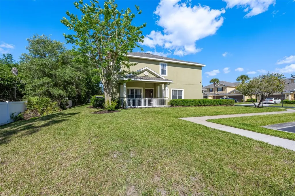 8519 Broken Willow Court Tampa FL 33647