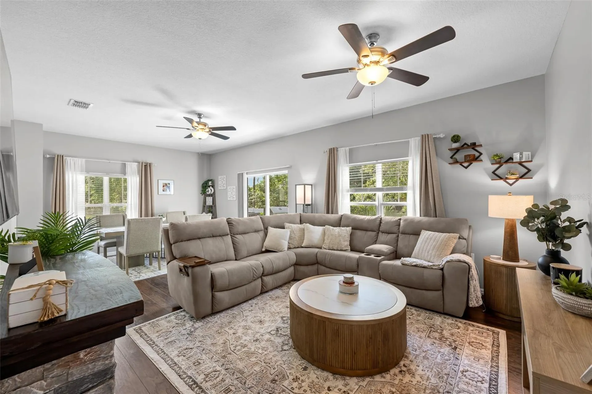 8519 Broken Willow Court Tampa FL 33647