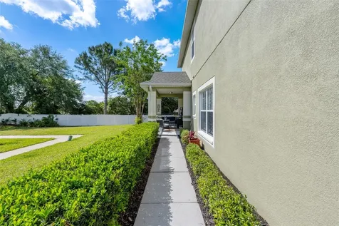 8519 Broken Willow Court Tampa FL 33647