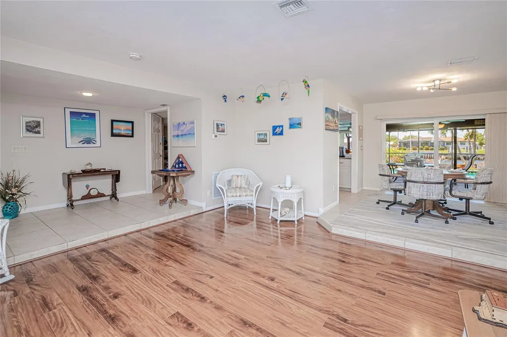 322 E Tarpon Boulevard NW Port Charlotte FL 33952