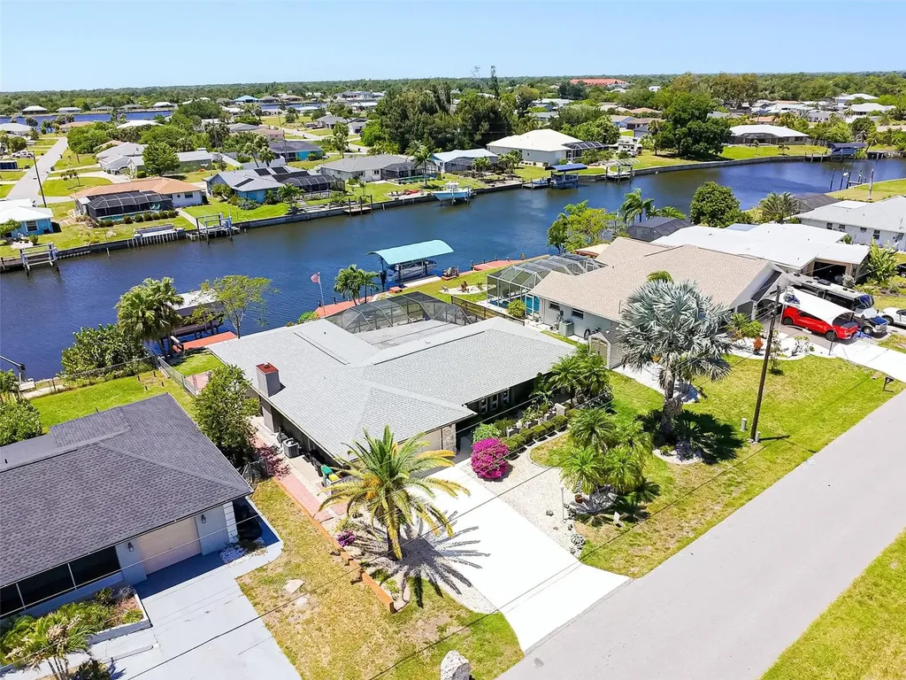 322 E Tarpon Boulevard NW Port Charlotte FL 33952