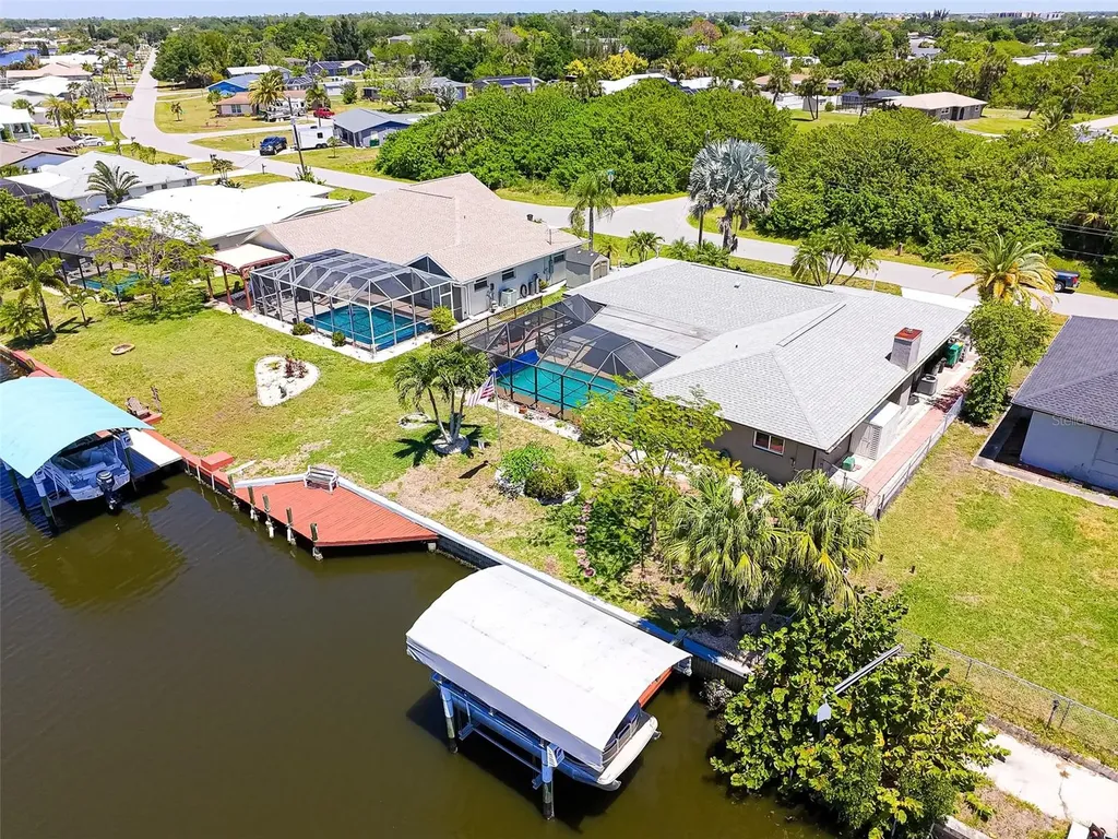 322 E Tarpon Boulevard NW Port Charlotte FL 33952