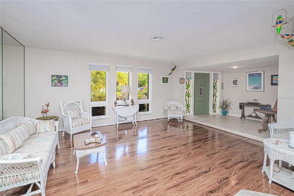 322 E Tarpon Boulevard NW Port Charlotte FL 33952