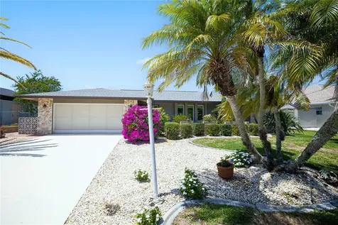 322 E Tarpon Boulevard NW Port Charlotte FL 33952