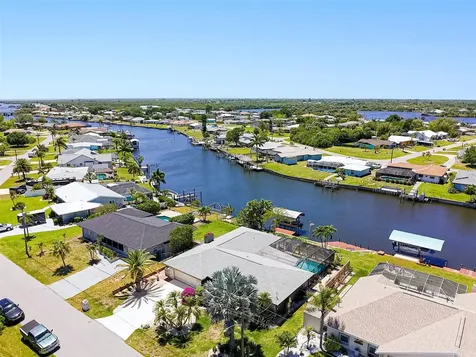322 E Tarpon Boulevard NW Port Charlotte FL 33952
