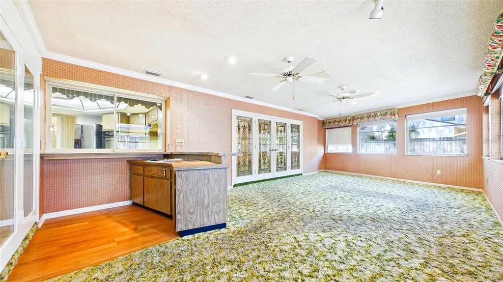 1116 N Riverhills Drive Temple Terrace FL 33617