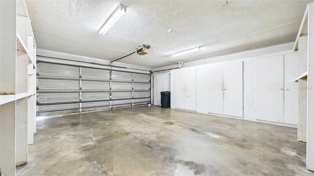 1116 N Riverhills Drive Temple Terrace FL 33617