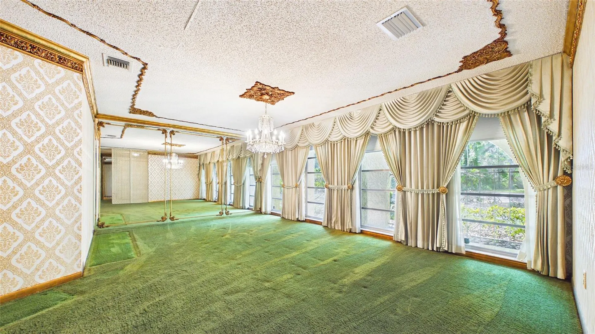 1116 N Riverhills Drive Temple Terrace FL 33617