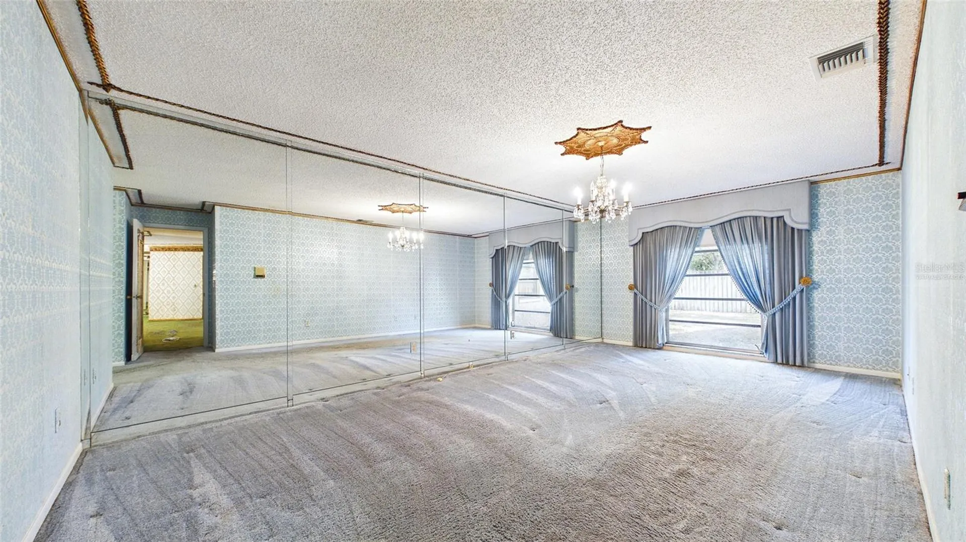 1116 N Riverhills Drive Temple Terrace FL 33617