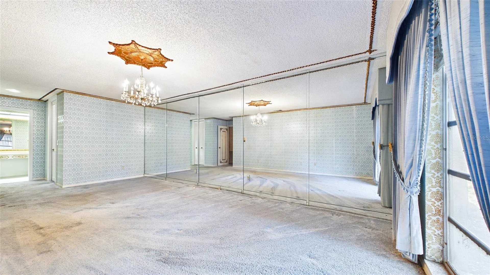 1116 N Riverhills Drive Temple Terrace FL 33617