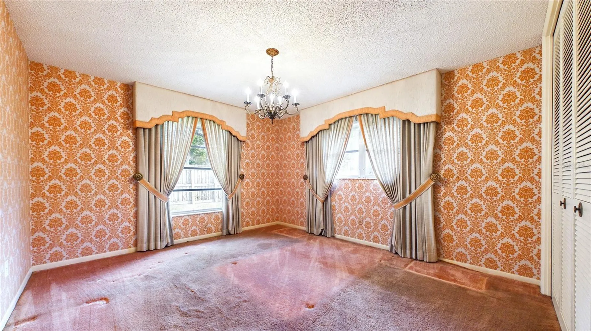 1116 N Riverhills Drive Temple Terrace FL 33617
