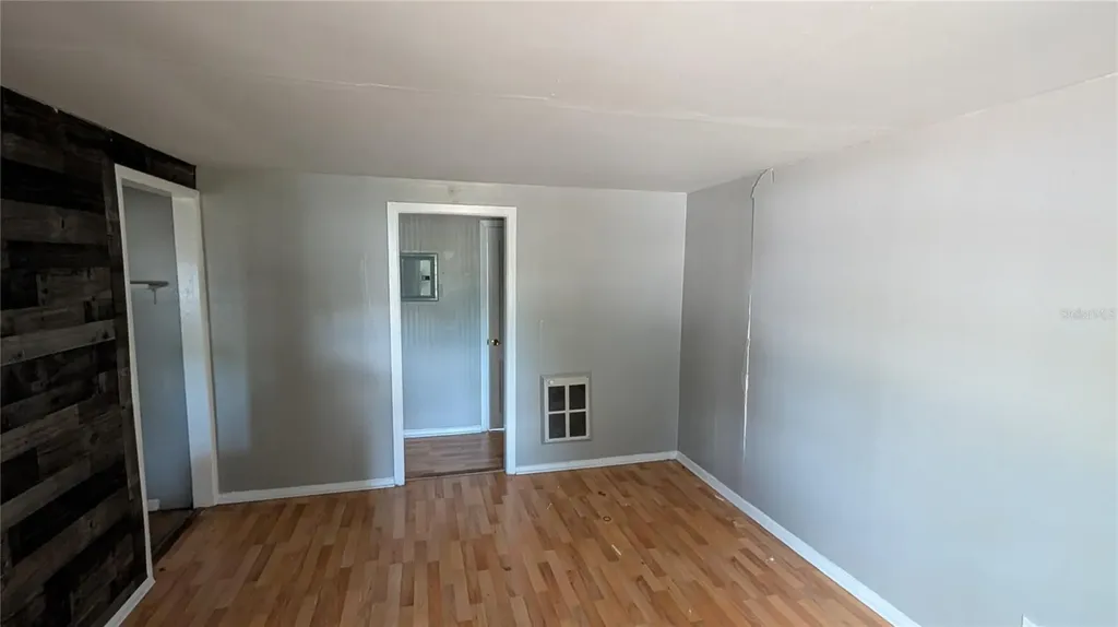 2801 W Cleveland Street Tampa FL 33609