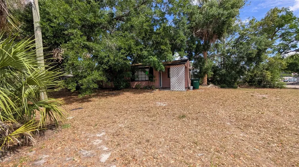 2801 W Cleveland Street Tampa FL 33609