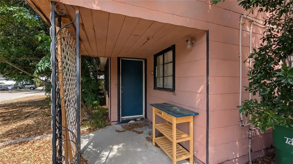 2801 W Cleveland Street Tampa FL 33609