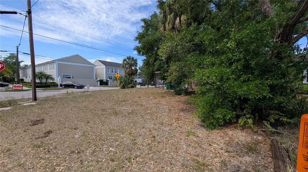 2801 W Cleveland Street Tampa FL 33609