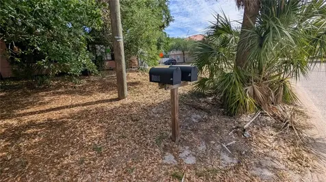 2801 W Cleveland Street Tampa FL 33609